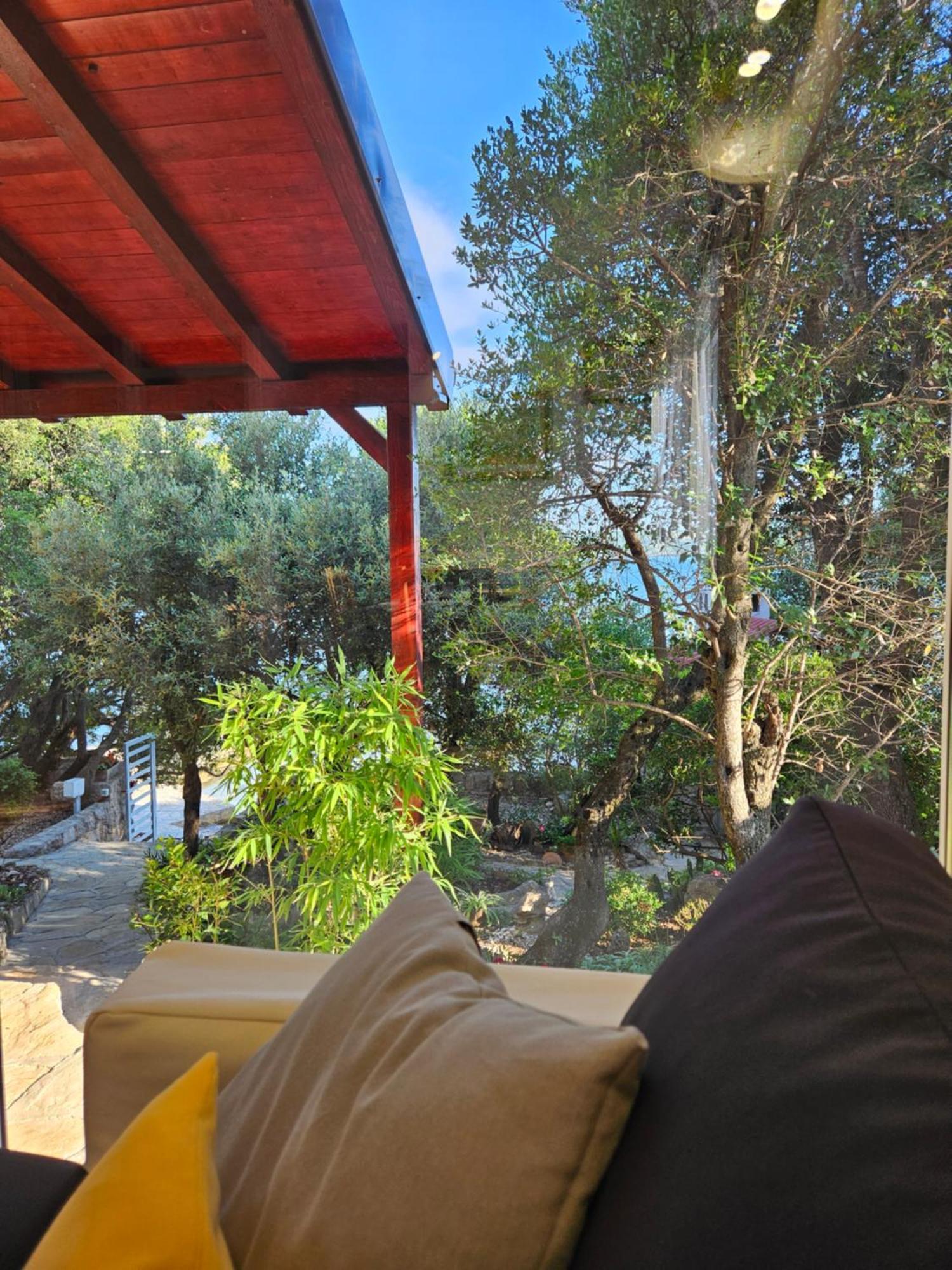 Holiday Home Baricevic ポセダリェ エクステリア 写真